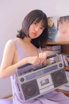不知火舞被小男孩